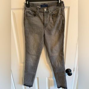 Washed gray jeans